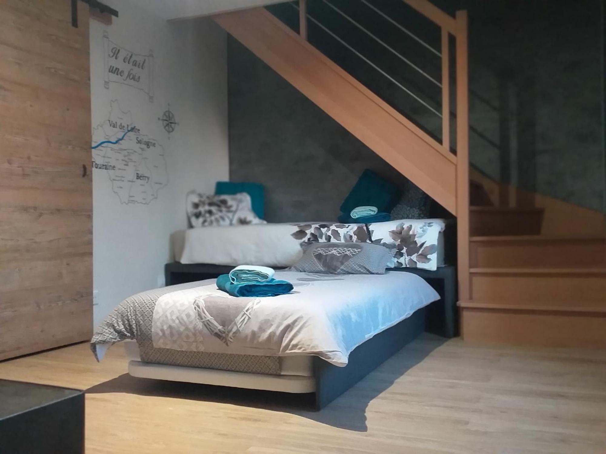 La Berrycurienne: Private Spa Suites Near Beauval Zoo Lucay-le-Male Room photo