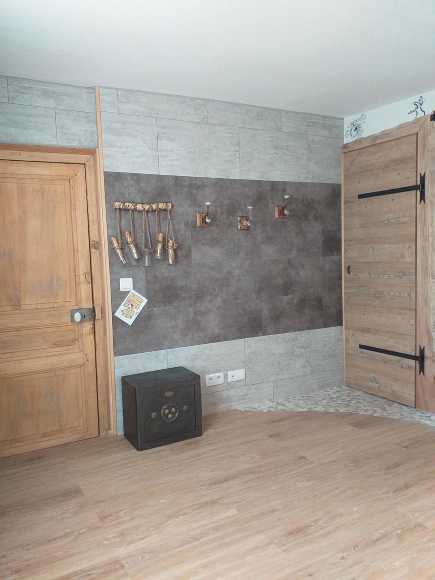 La Berrycurienne: Private Spa Suites Near Beauval Zoo Lucay-le-Male Room photo