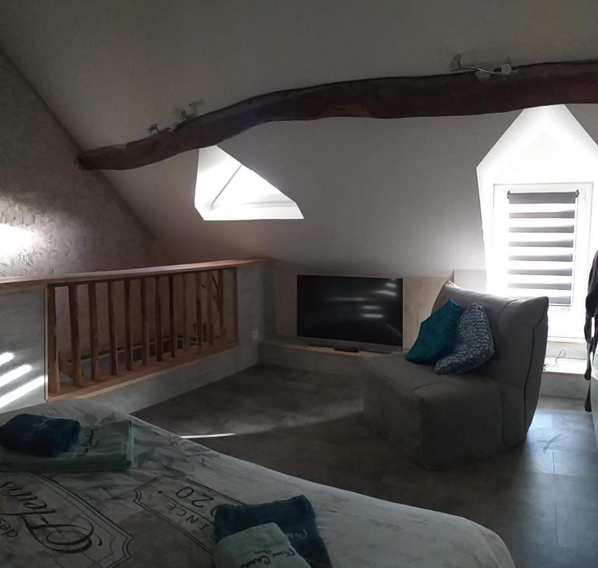 La Berrycurienne: Private Spa Suites Near Beauval Zoo Lucay-le-Male Exterior photo